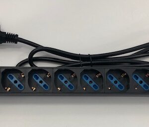Barra PDU 19" 6 prese - immagine 1
